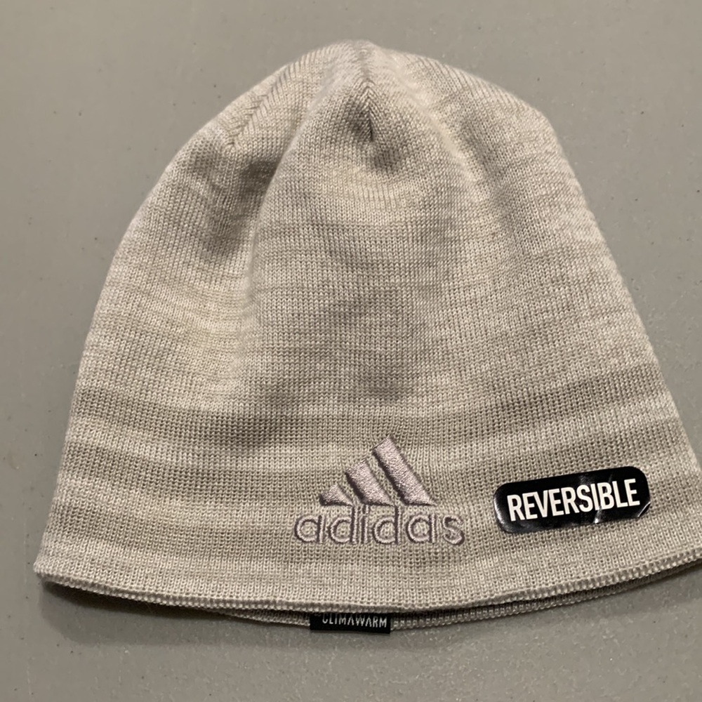 Adidas reversible beanie - Picture 5 of 8